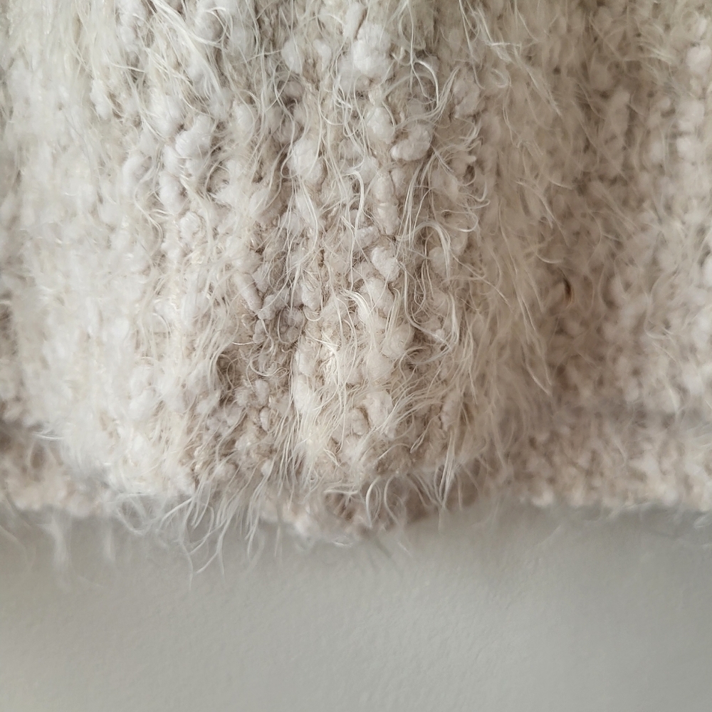Zara Soft Cream Cozy Cottage Core Countrycore Turtle Neck Sweater - Picture 6 of 9